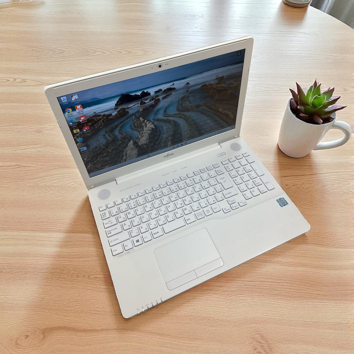 Fujitsu Lifebook AH49/B2 – Casablanca Eletroshop