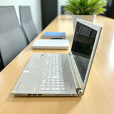 Toshiba Dynabook T55/CWD