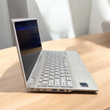 FUJITSU LIFEBOOK UH08/E3